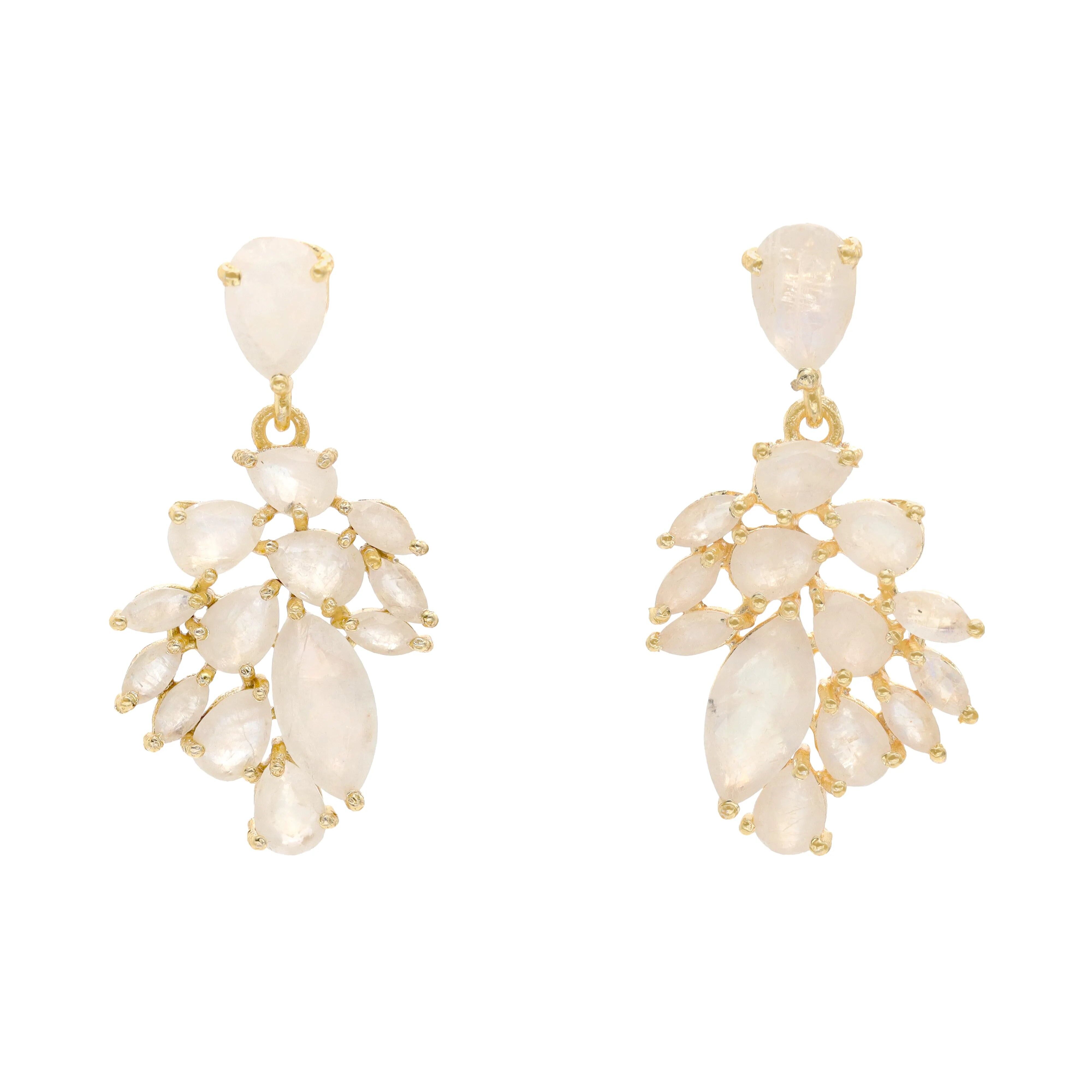 Herzogliche Mondstein-Ohrringe