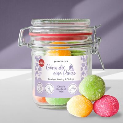 3-in-1 shower candy 'Treat yourself to a break'