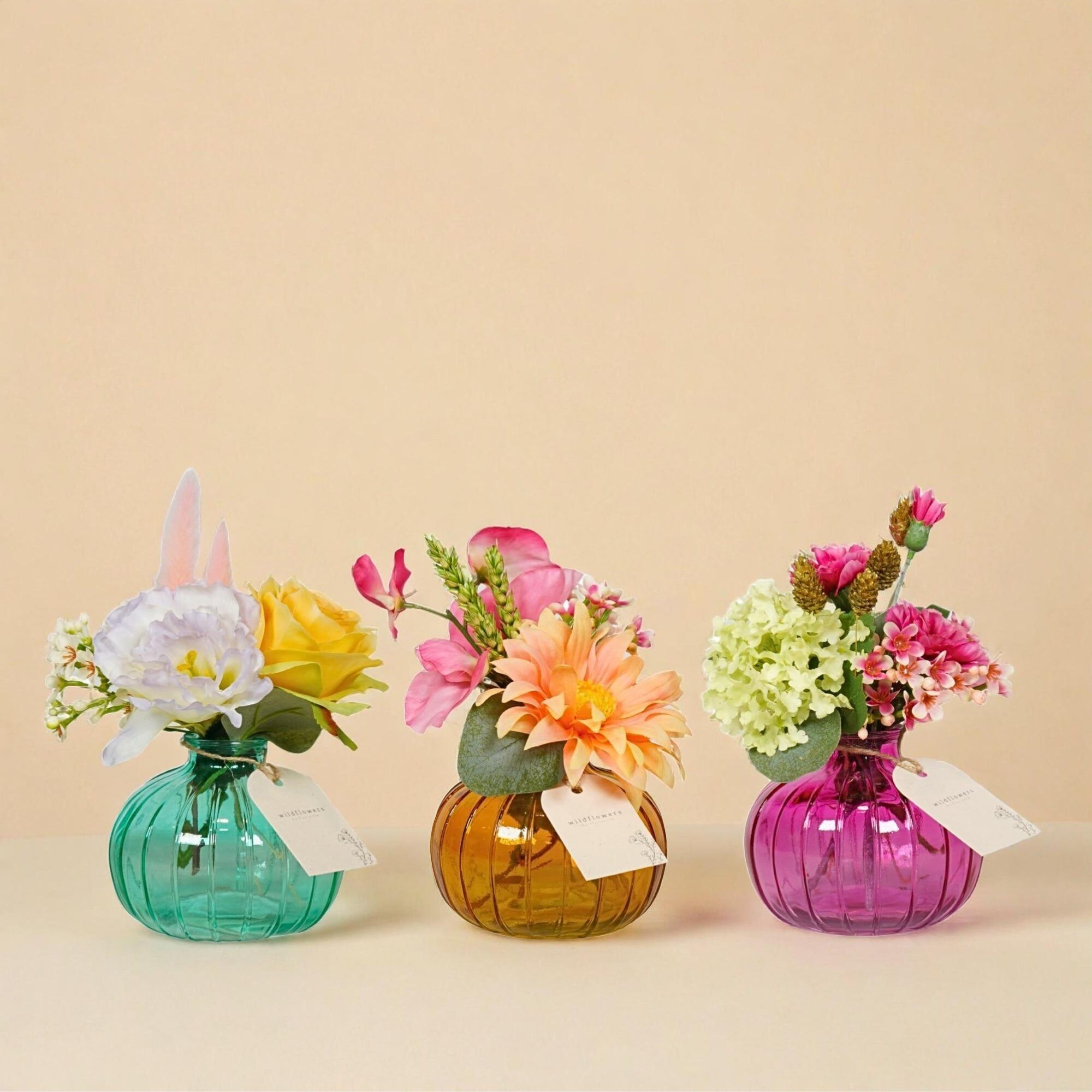 Artificial flowers in Bottle - Pastel