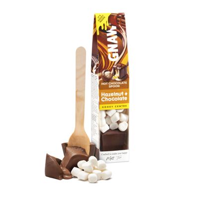 Cucchiaio per cioccolata calda con cuore morbido alla nocciola e cioccolato