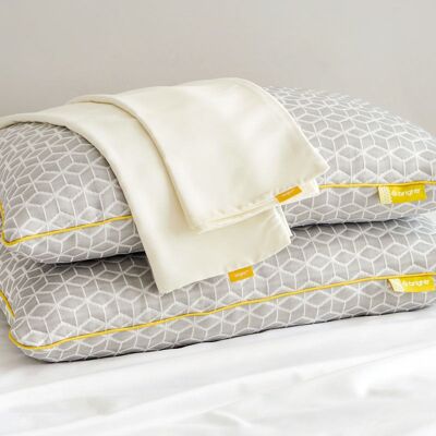 Paquete de almohada Brightr® Luna y funda de almohada color cobre