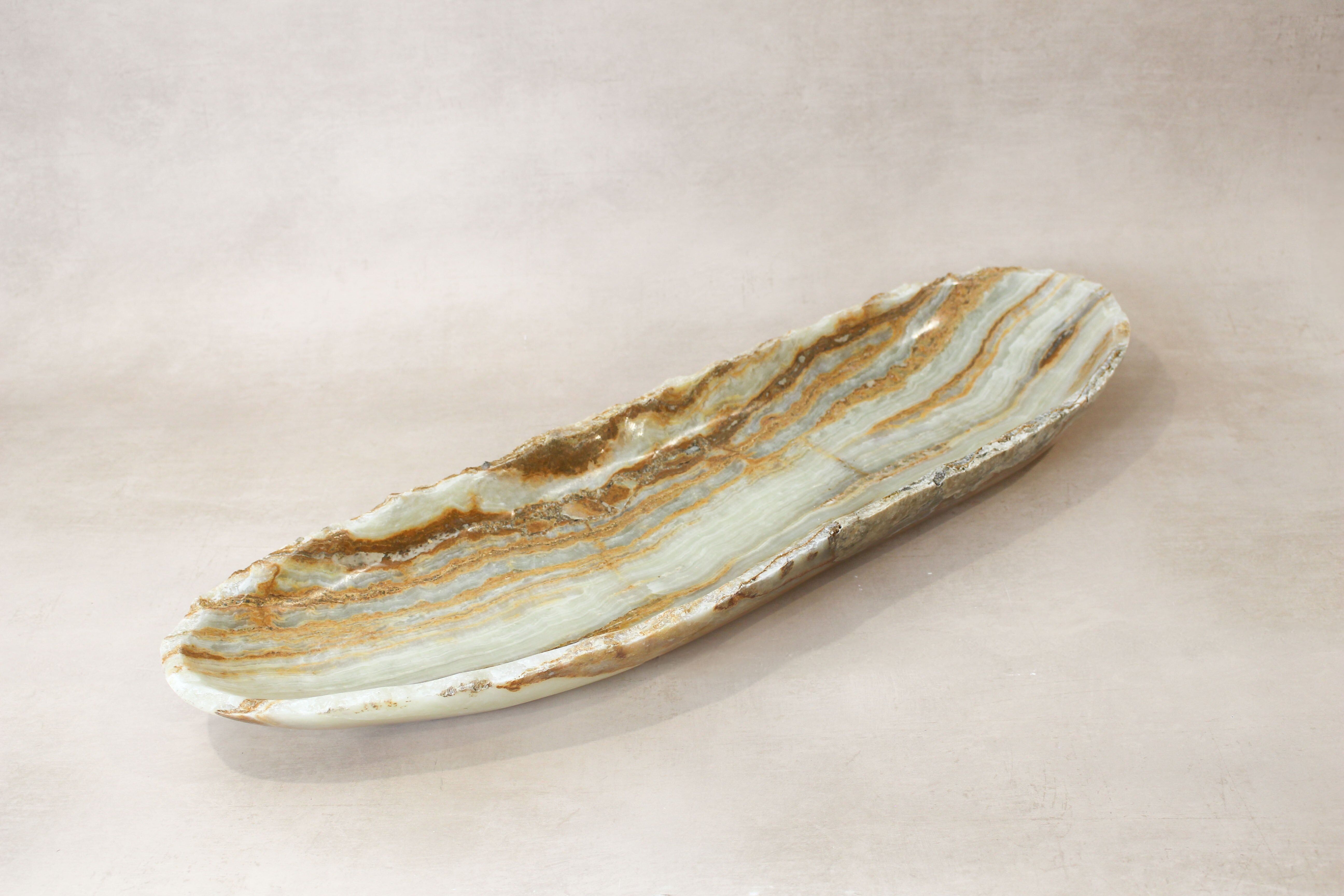 Bol en onyx de qualité supérieure, bord brut, POB 17