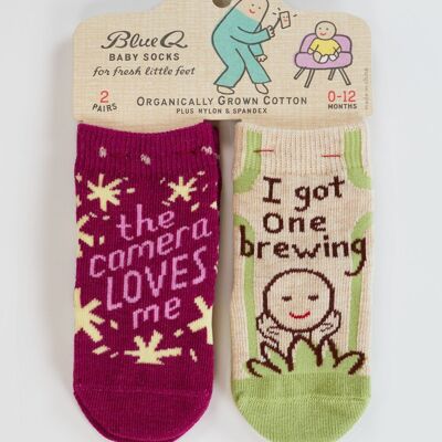SW232 L'appareil photo m'aime/J'en ai un qui prépare des chaussettes pour bébé