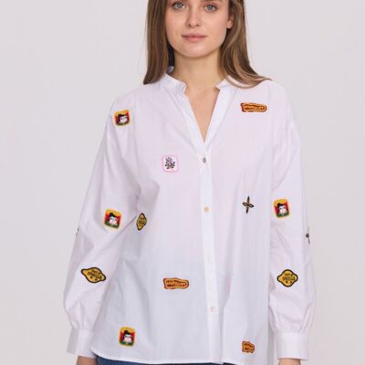 Camicetta ricamata alla moda