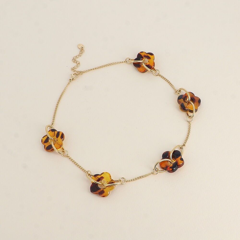 Collar - 5 flores de resina