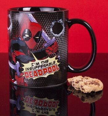 Tasse noire Marvel Deadpool 6