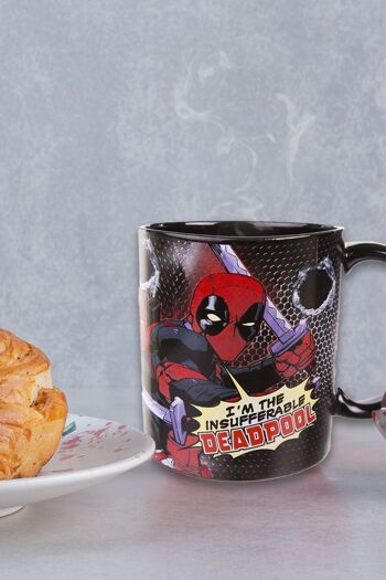 Tasse noire Marvel Deadpool 8