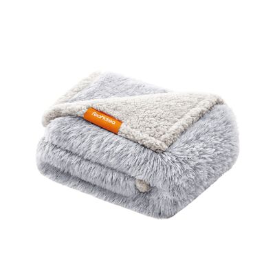 Reversible Sherpa fabric dog blanket 102 x 73 cm