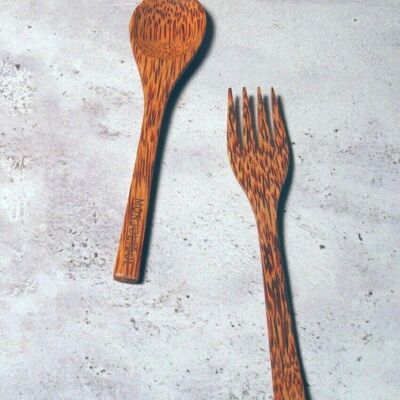 Natural spoon in coconut wood engraved MonJoliBol