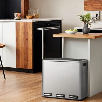 Kitchen waste bin, 3 x 18 L, 3-compartment waste separation system, 61.5 x 31.5 x 56 cm (L x W x H) Dimensions of each inner bucket: 18 x 26.5 x 49 cm (L x W x H) Total height (with lid open): 84.5 cm