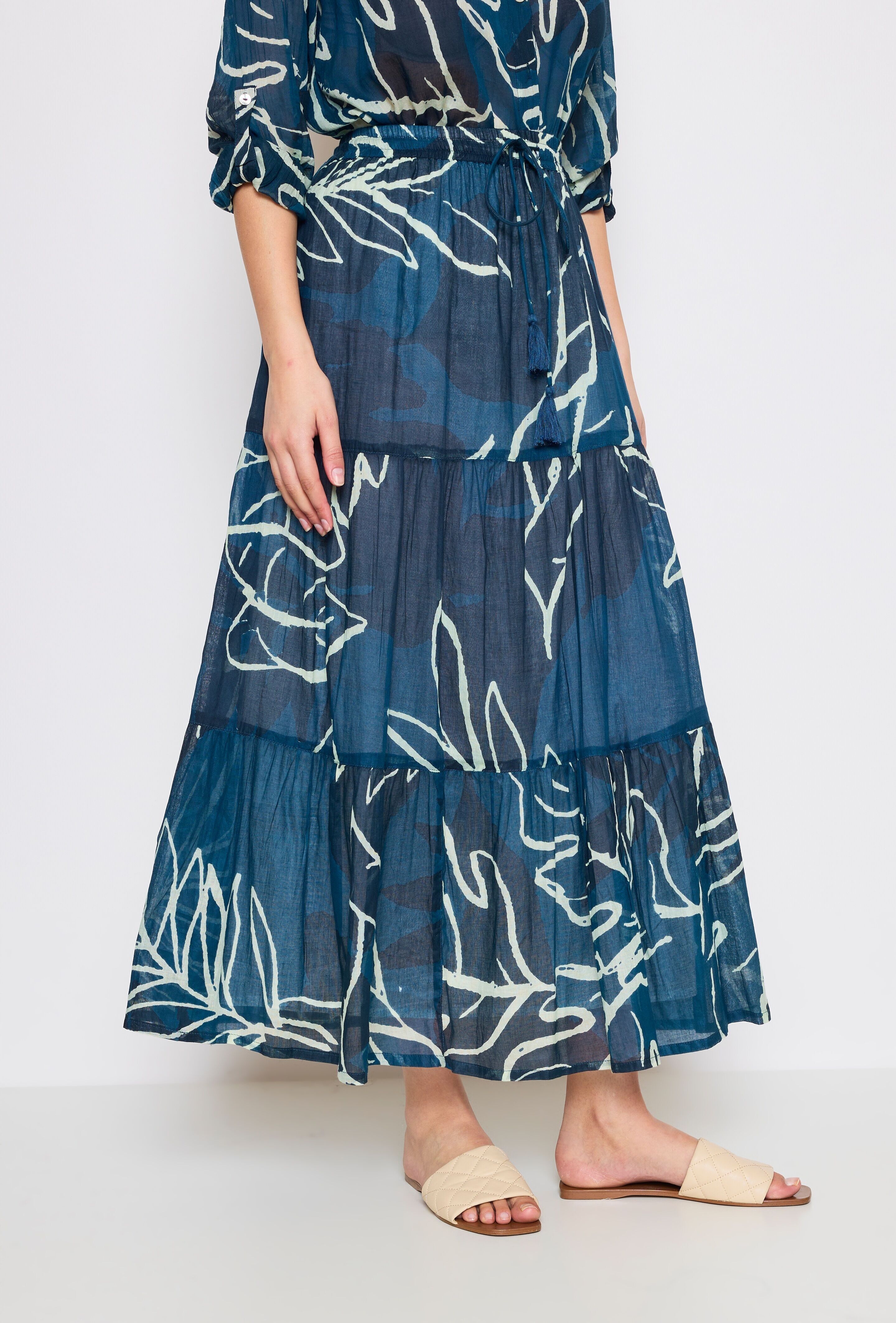 Abito lungo con stampa floreale