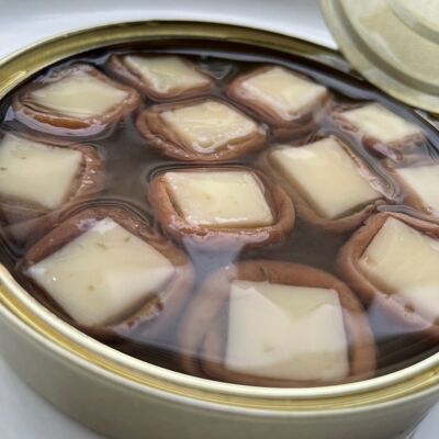 Bouchées d'anchois et de fromage fumé