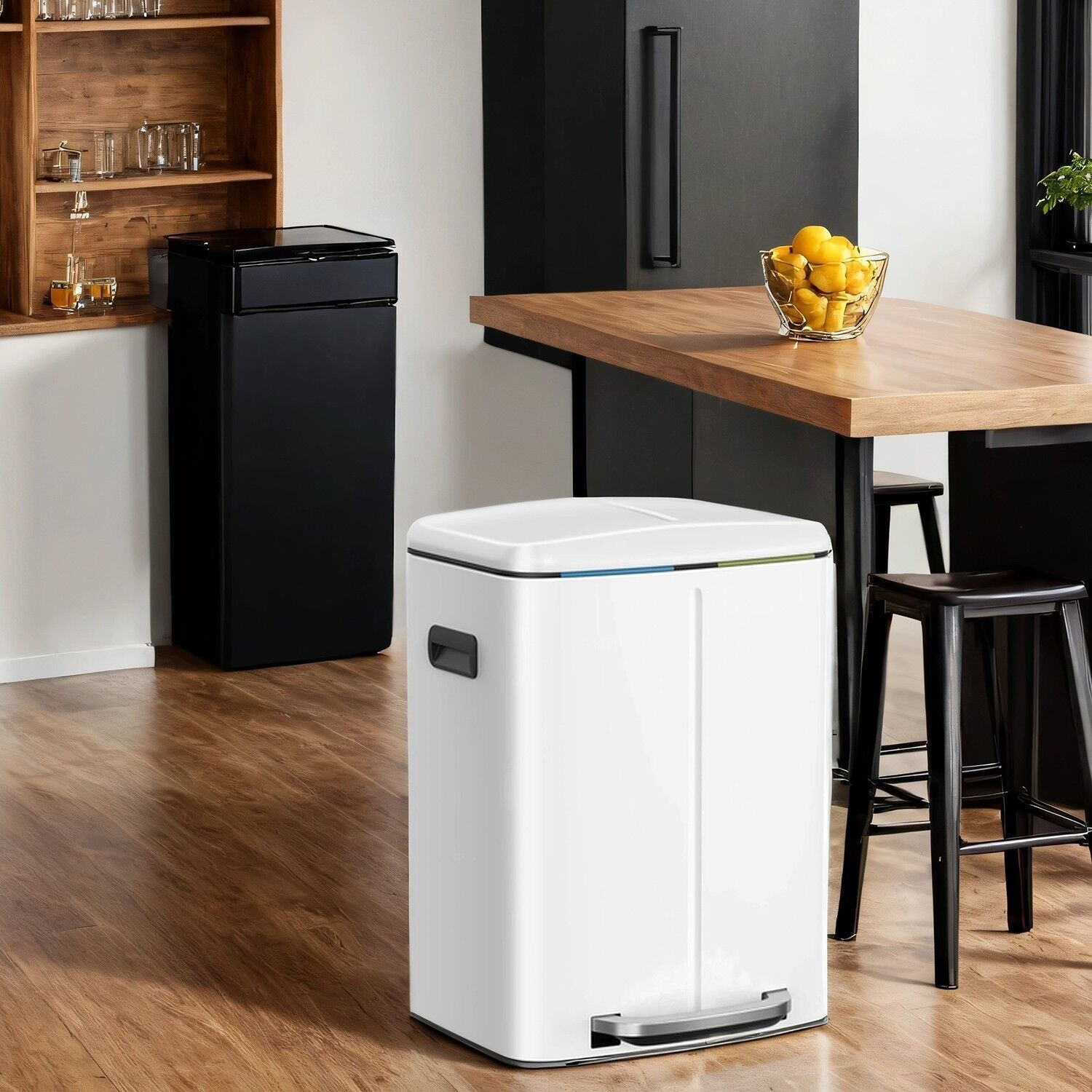 Poubelle 2 x 20 L, système de tri sélectif 2 compartiments, poubelle en métal, 44.5 x 36 x 60 cm (L x l x H) Dimensions intérieures du seau : 28.5 x 19 x 50 cm (L x l x H) Hauteur totale (avec couvercle ouvert) : 92 cm