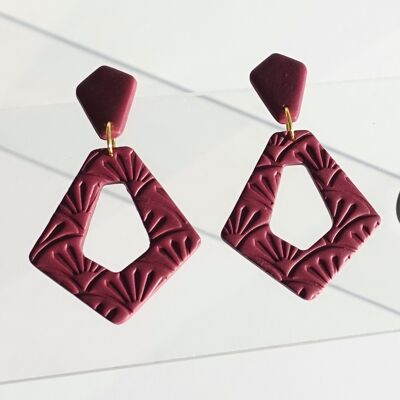 Marilyn statement earrings - merlot