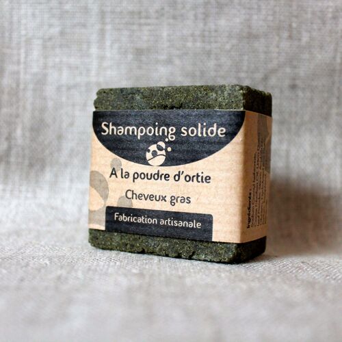 Shampoing solide pour cheveux gras à la poudre d’ortie piquante