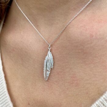 Collier Plume 5