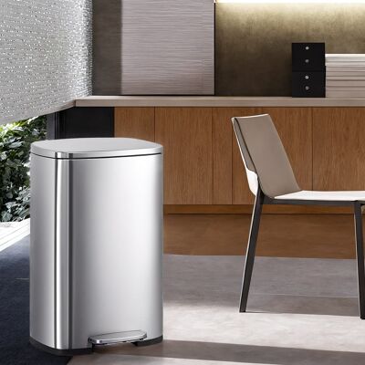 Cubo de basura de 50 L, cubo de basura de cocina, cubo de basura de pedal de cocina con tapa y cubo interior, 42.4 x 32 x 65 cm (largo x ancho x alto) Dimensiones del cubo interior: 40.4 x 27.4 x 58.4 cm (largo x ancho x alto) Altura total (con la tapa abierta): 93 cm