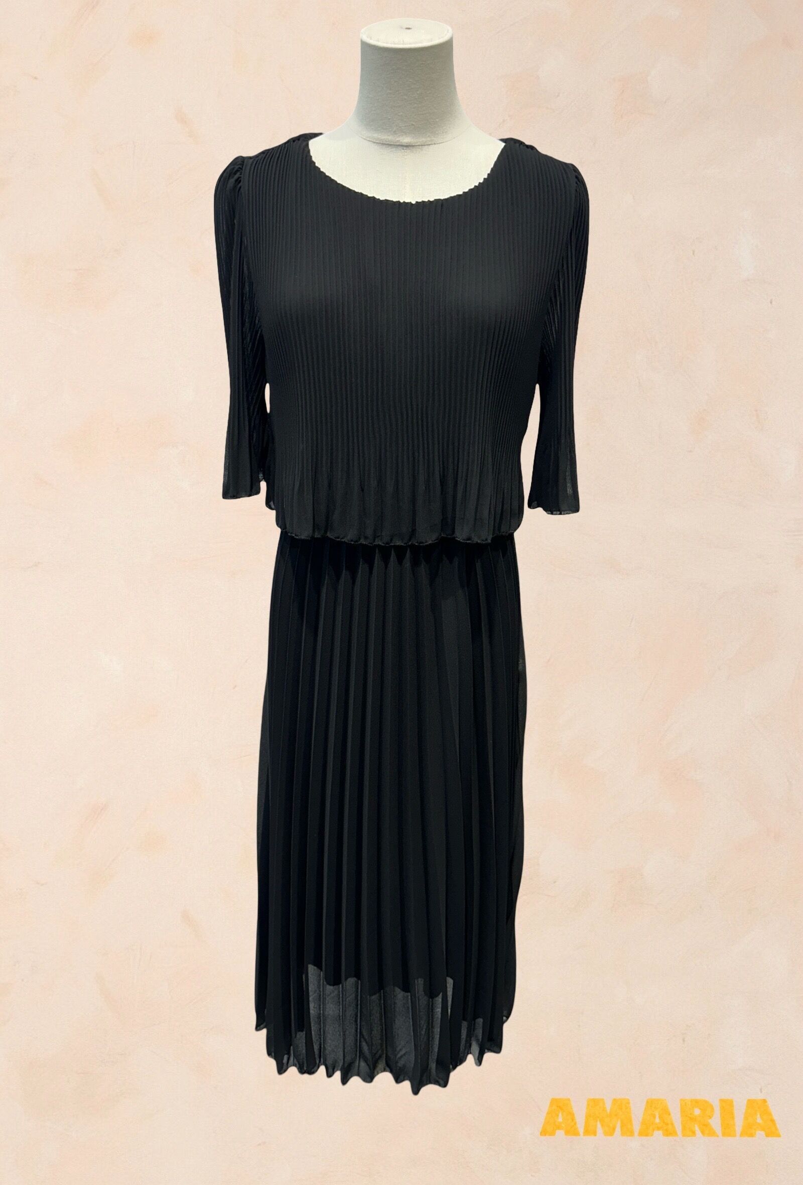 Elegantes langes Plissee-Kleid mit Rundhalsausschnitt - VISKOSE -31103