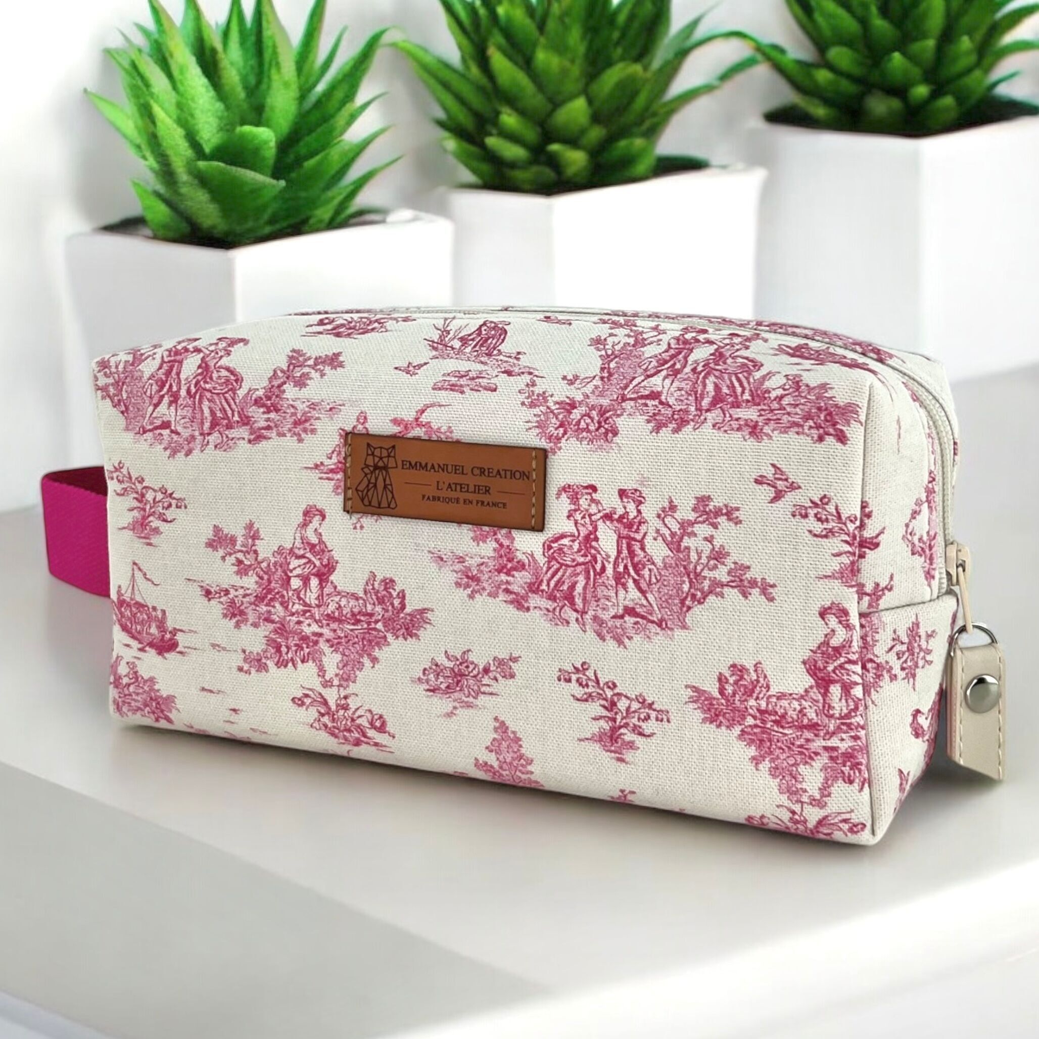 Estuche Nomad S, rosa "Antoinette" (correa fucsia)