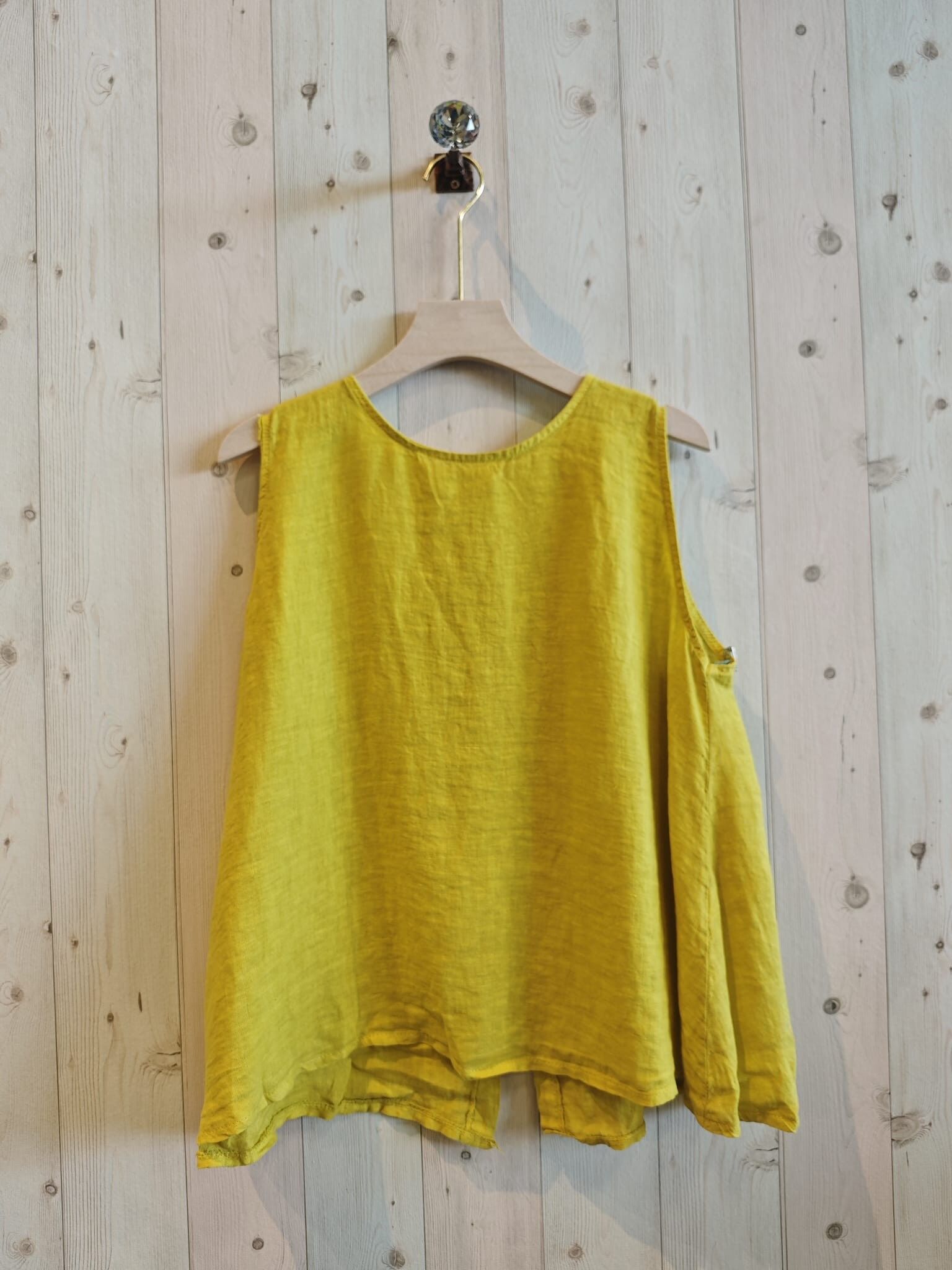 RIF 5299 CAMICIA SENZA MANICHE CON BOTTONI, 100% LINO