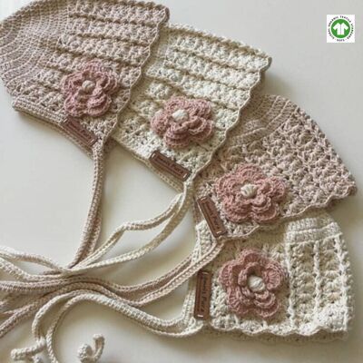 Cadeau vintage au crochet pour bébé fille – Fait main en coton bio | 0–4 ans