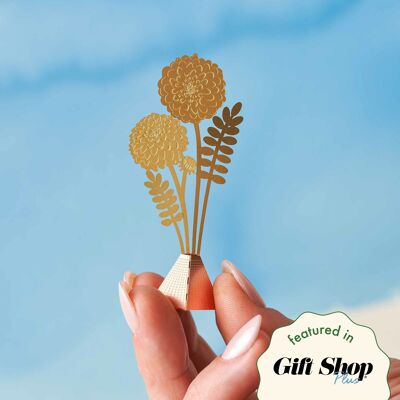 Dahlia, brass tiny bouquet