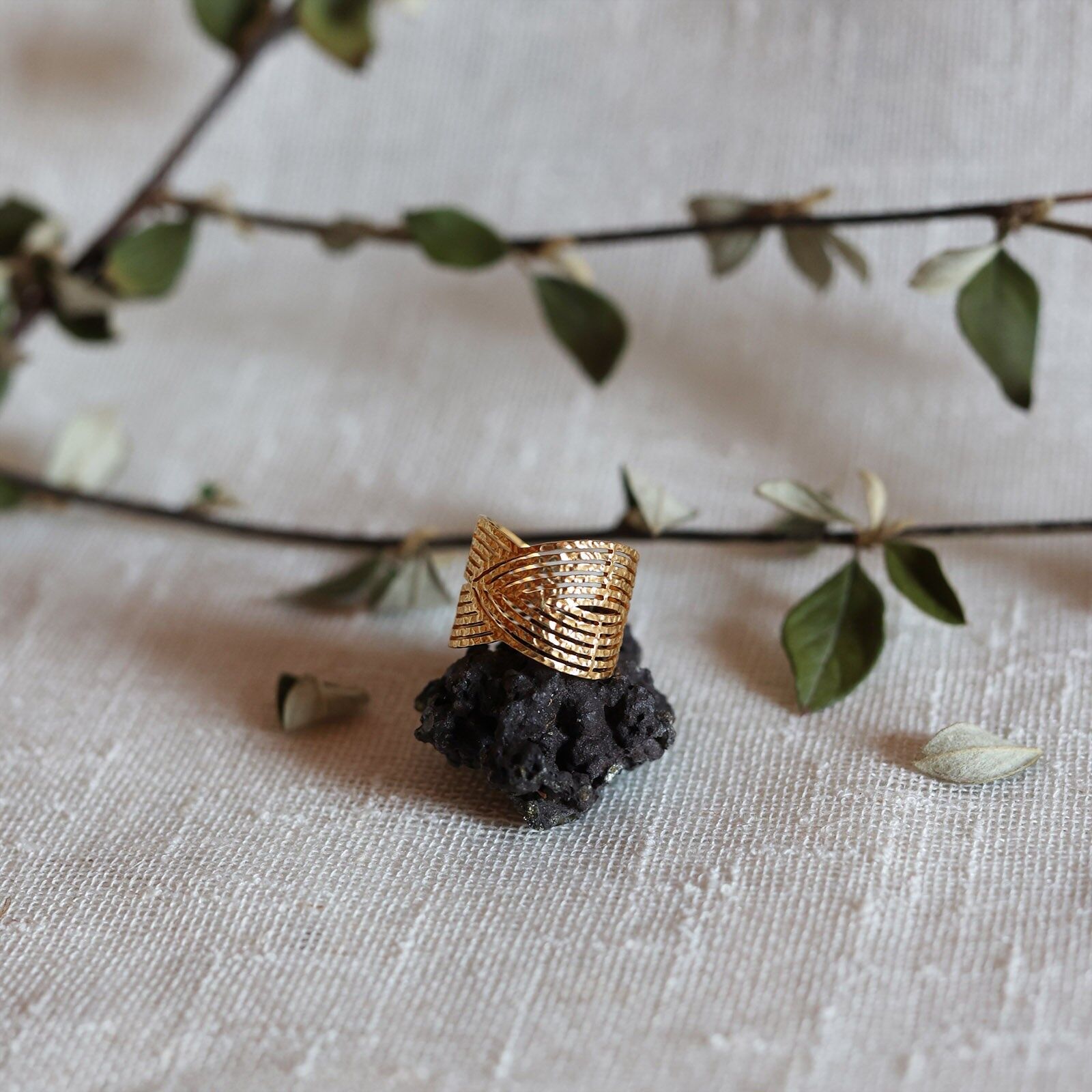 Bague ajustable texturée – Avenir - Or