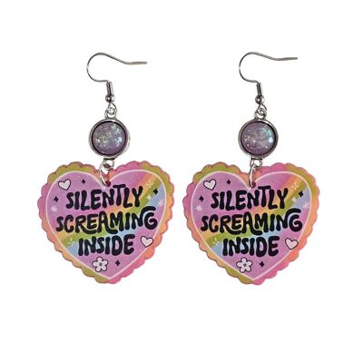 Boucles d'oreilles en criant silencieusement à l'intérieur :)
