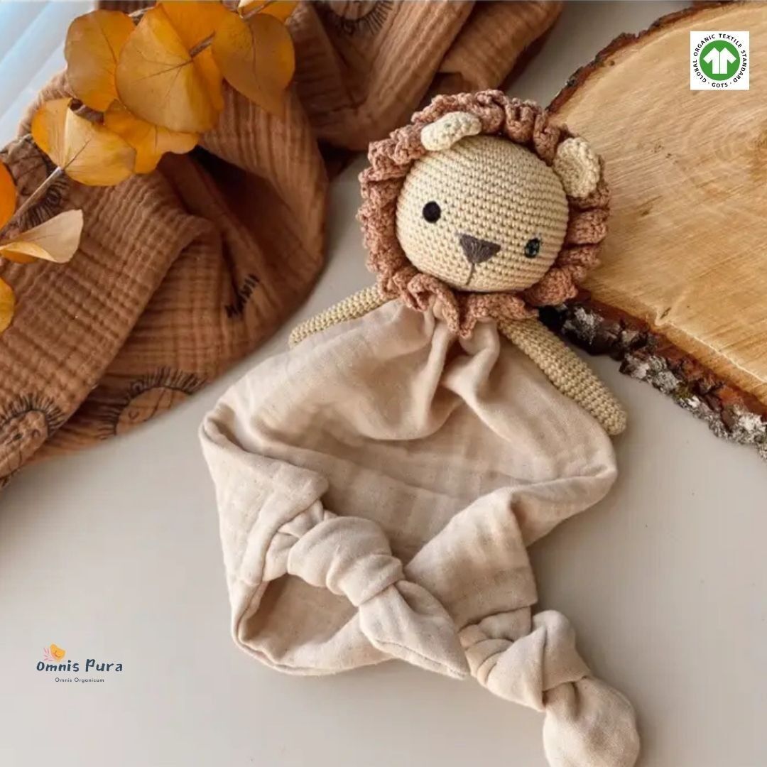 Decorazione per cameretta all'uncinetto in cotone biologico fatta a mano