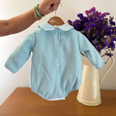 Barboteuse en velours bleu bébé avec col Claudine