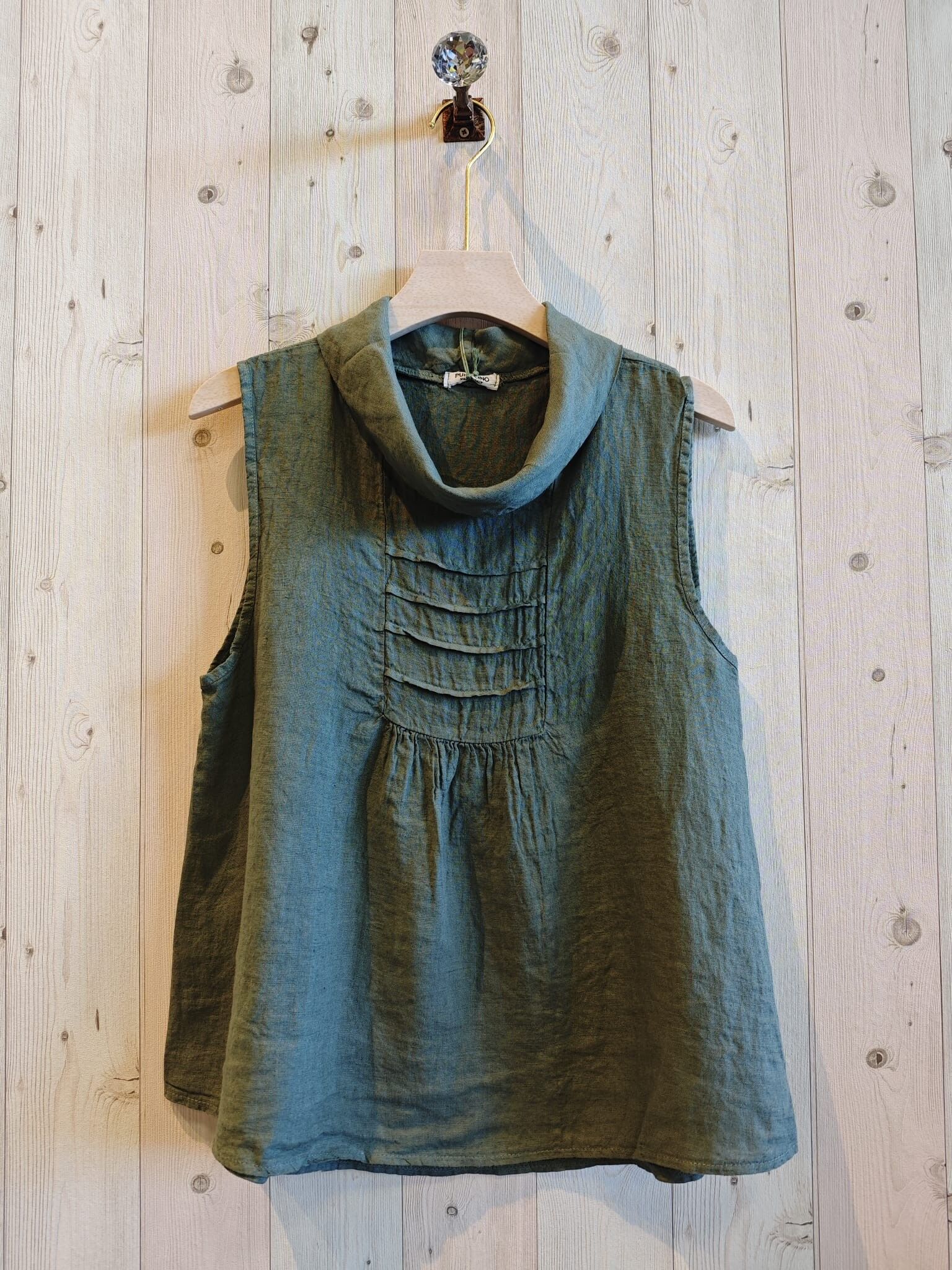 RIF 17683 BLUSA SENZA MANICHE CON SCOLLO A BARCHETTA LINO 100%