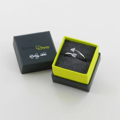 CZ Arrow Ring