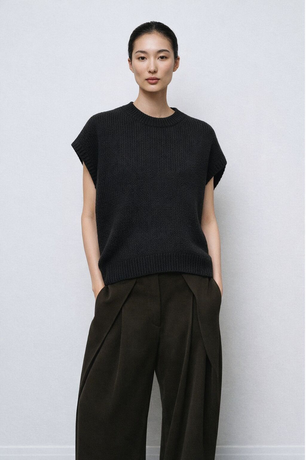 Oversized Sleeveless Knitted Sweater – VISCOSE - 22005