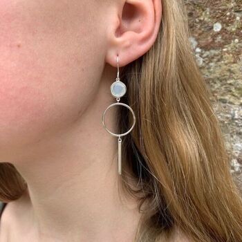 Boucles d'oreilles pendantes lune rêveuse 8