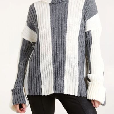 Jersey extragrande de cuello alto con rayas verticales detalladas en gris y blanco