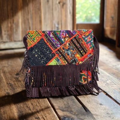 Pochette boho Kimago con specchietti e frange fatte a mano