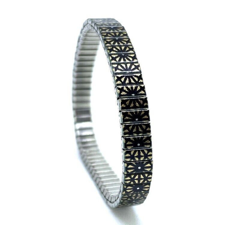 Stainless steel designer bracelet 6mm handmade in London - Stars Triangled gold flowers Metallic