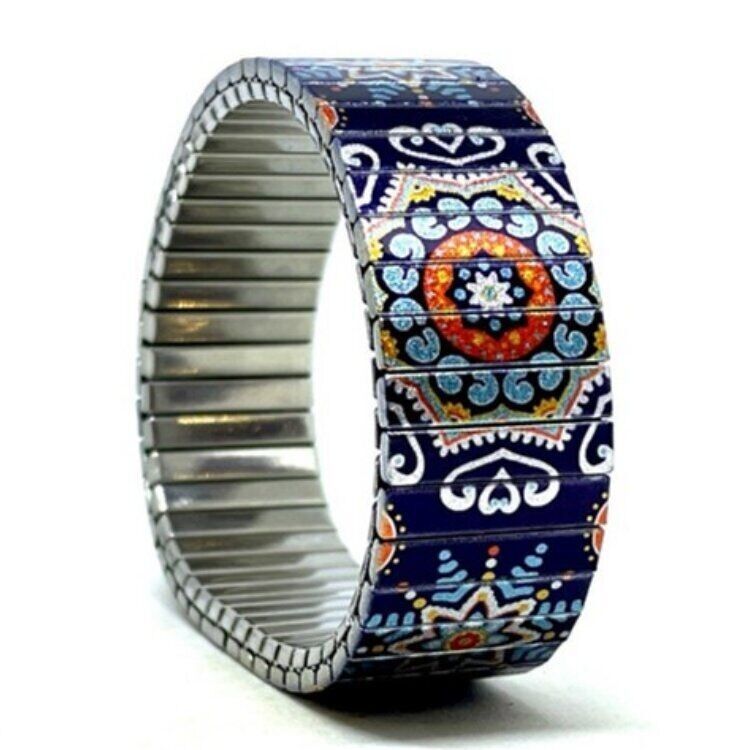 Bracciale di design in acciaio inossidabile da 18 mm fatto a mano a Londra - Stelle blu carnevale metallizzate