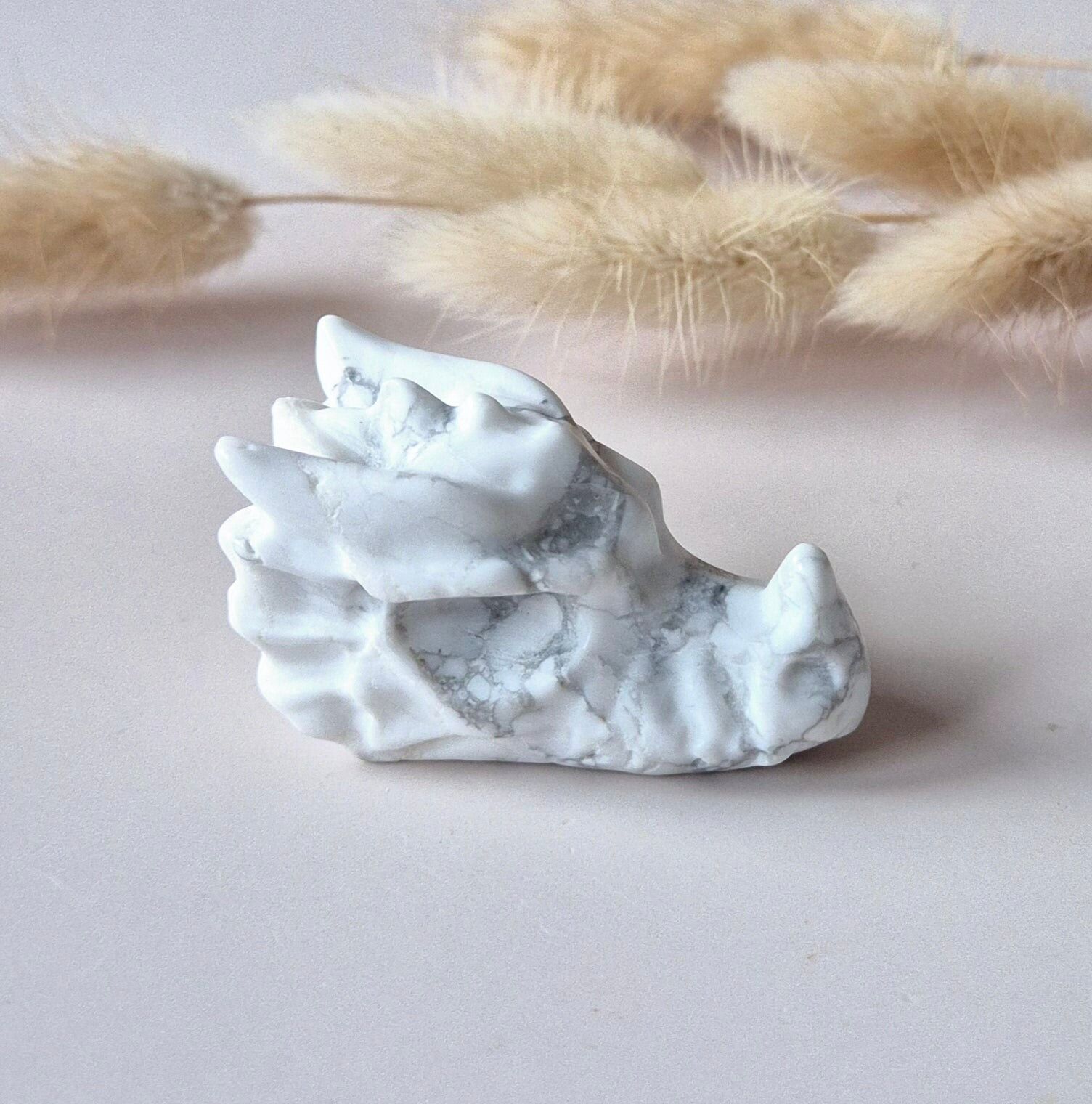 Crâne de dragon en howlite - 5 cm - Sculpture de crâne de dragon