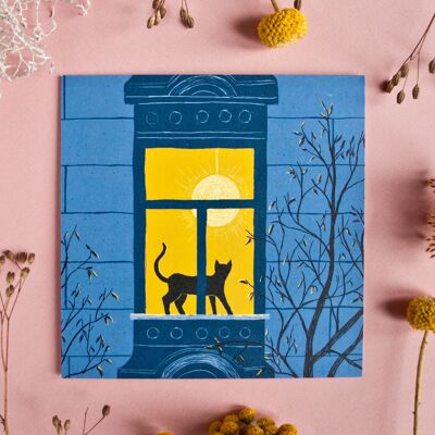 Postal cuadrada de gato en la ventana