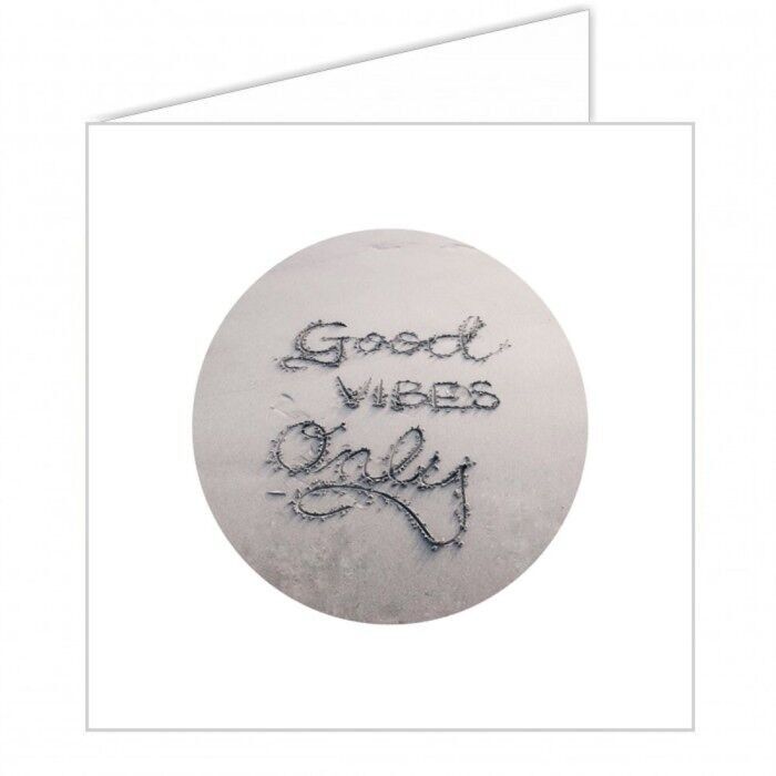 Biglietto d'auguri solo buone vibrazioni