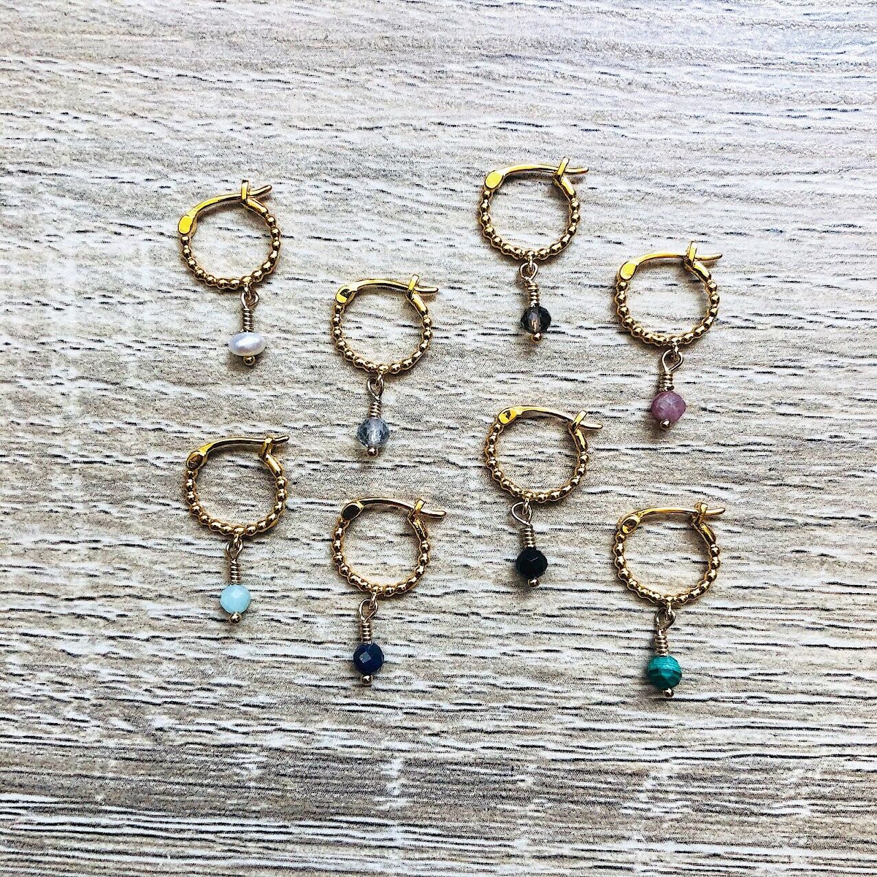 Mini créole pierre naturelle boule doré Joy