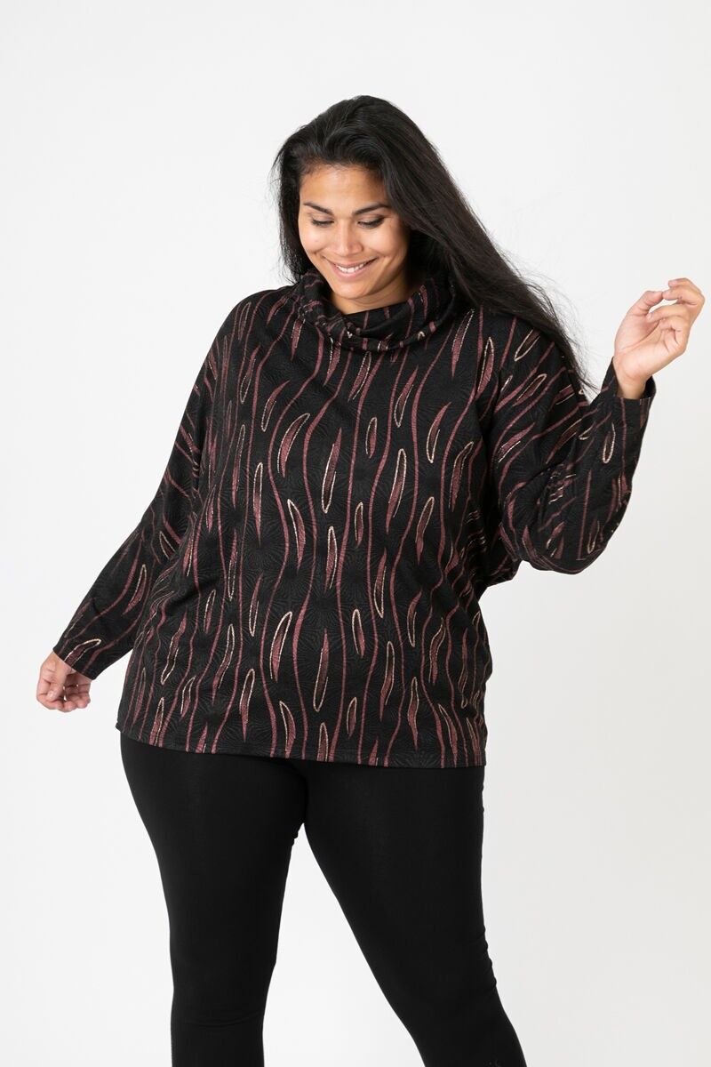 Rote Rollkragenbluse mit Aufdruck in Übergröße (C6631)