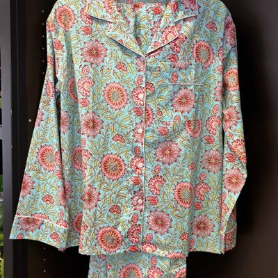 Conjunto de pijama indio de algodón con flores en azul claro y rosa