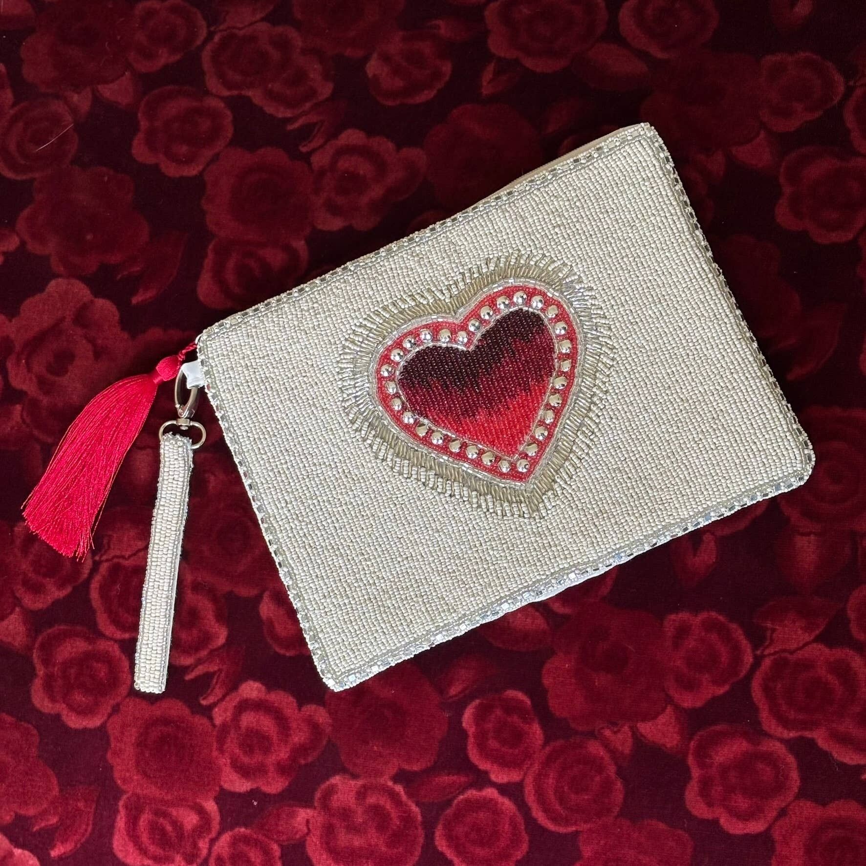 Perlenherzbeutel groß