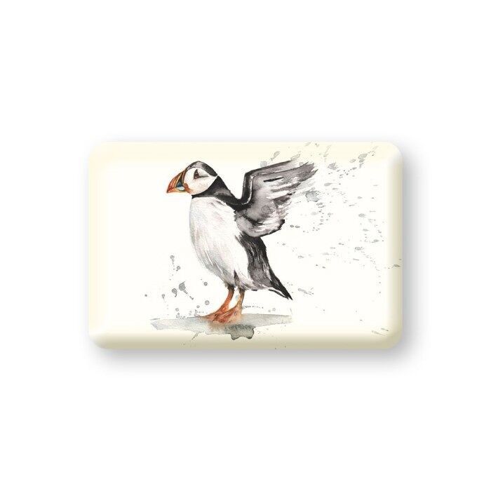 Magnete a forma di pulcinella di mare di Meg Hawkins