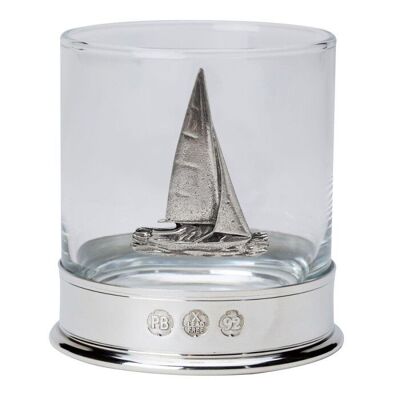Bicchiere da whisky in peltro con stemma da yacht