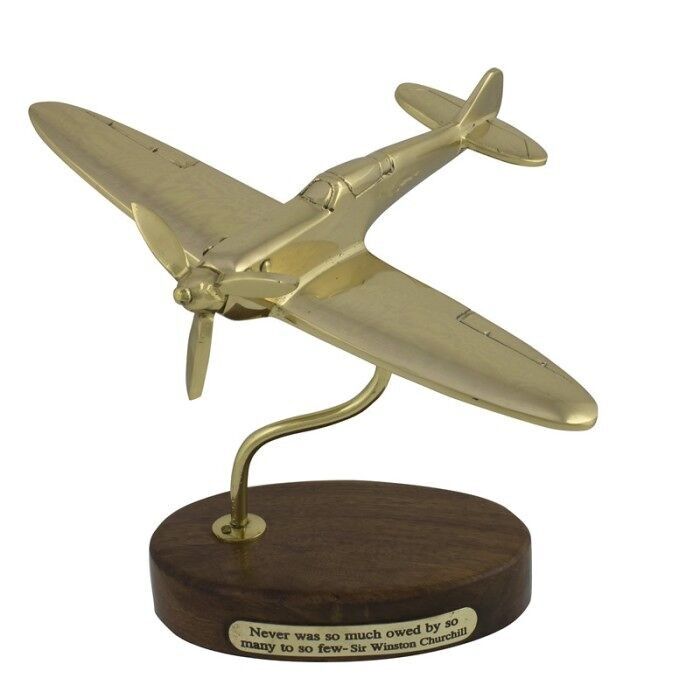 Spitfire in ottone su supporto in legno, 18 cm