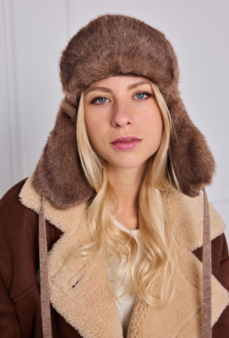 Cappello con paraorecchie in lana MJ218SD