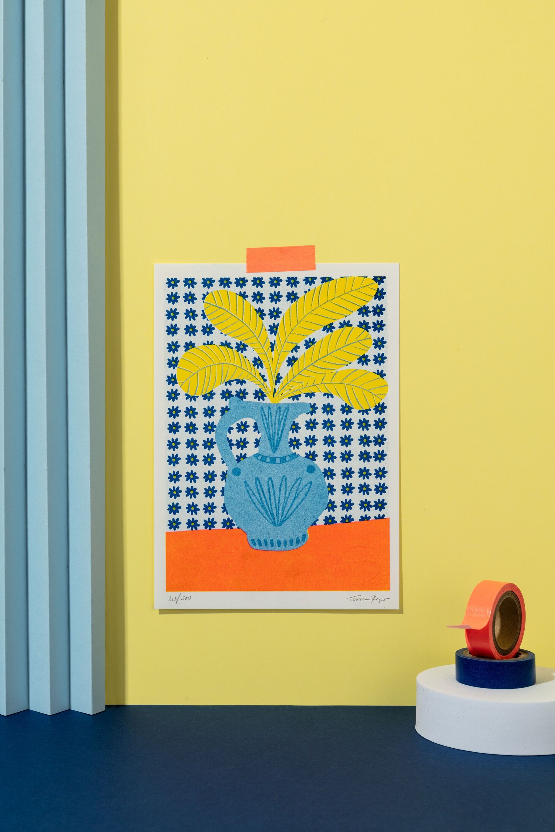 Risoprint Giallo su Parete Decorata